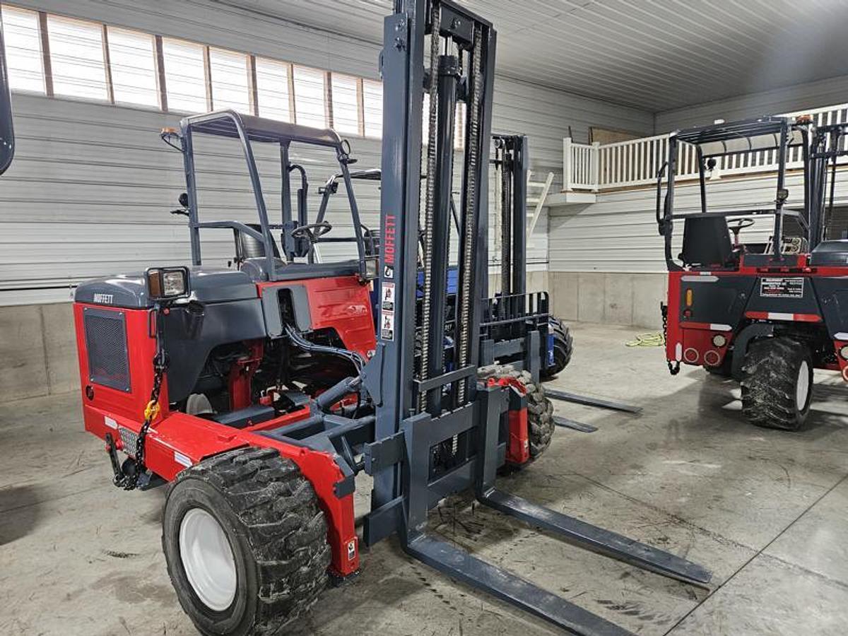 Used 2012 Moffett M70