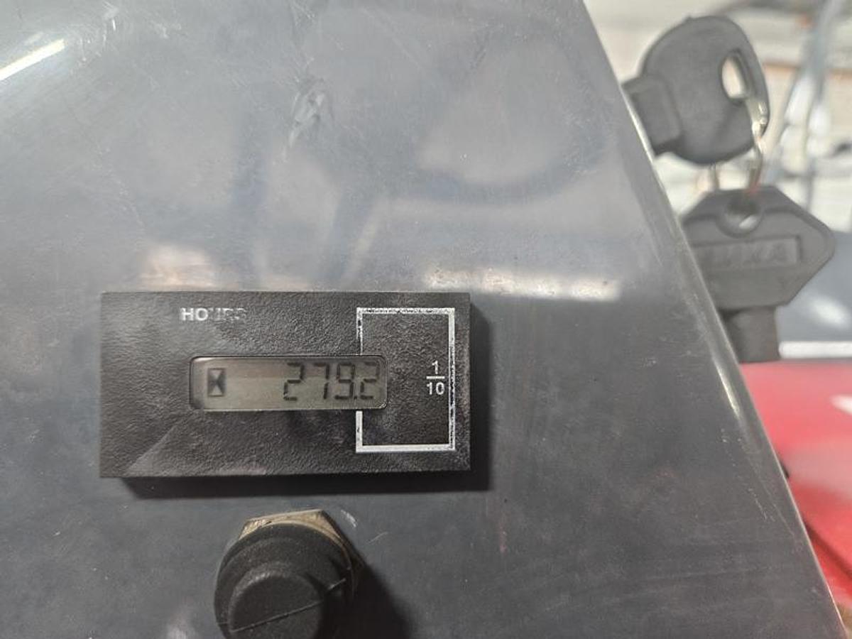 Used 2006 Moffett M 55