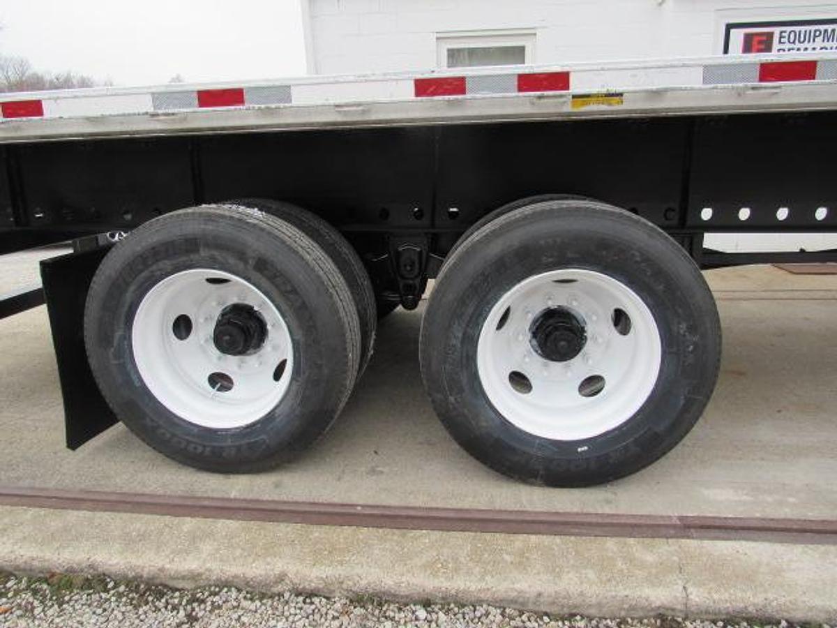 Used 2014 Great Dane Trailers 48' X 102" Aluminum Combo Flatbed Moffett Trailer