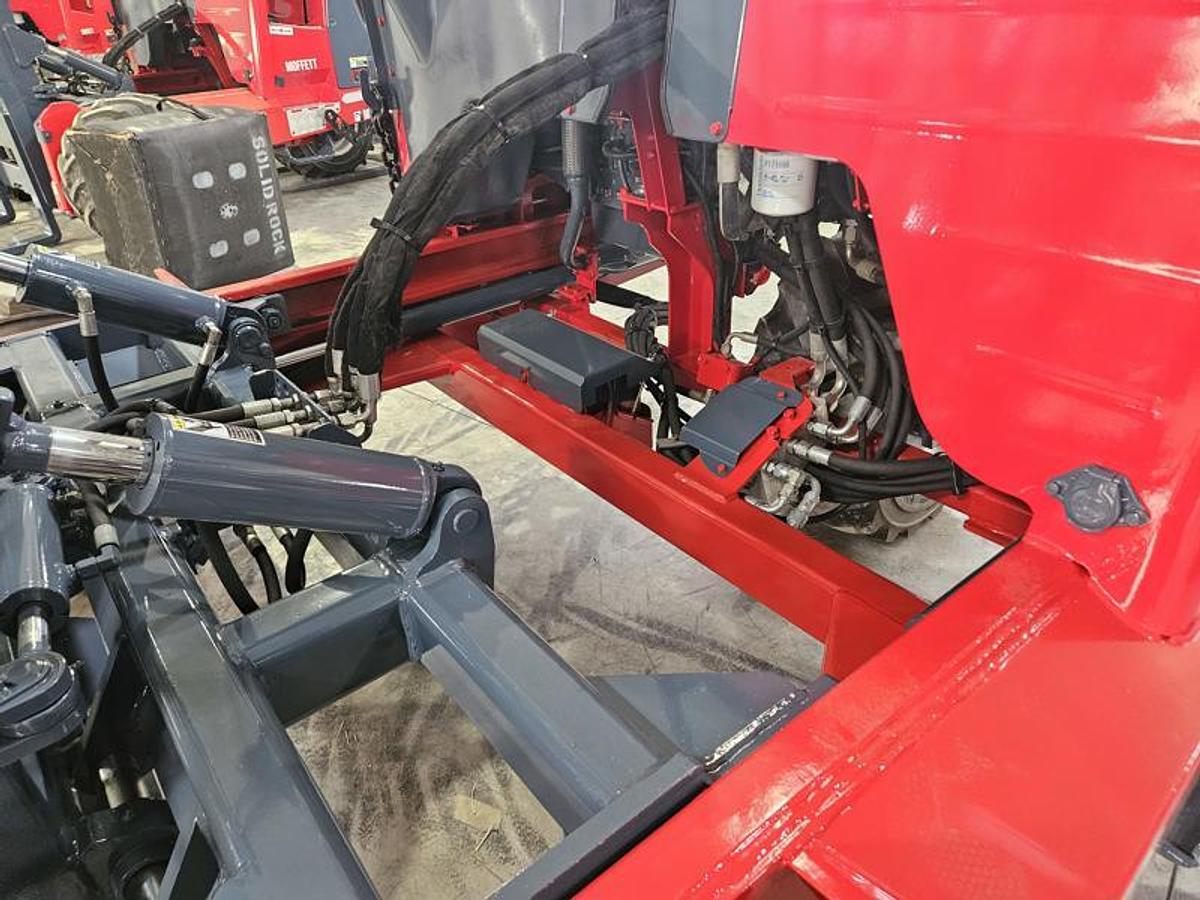 Used 2014 Moffett M55