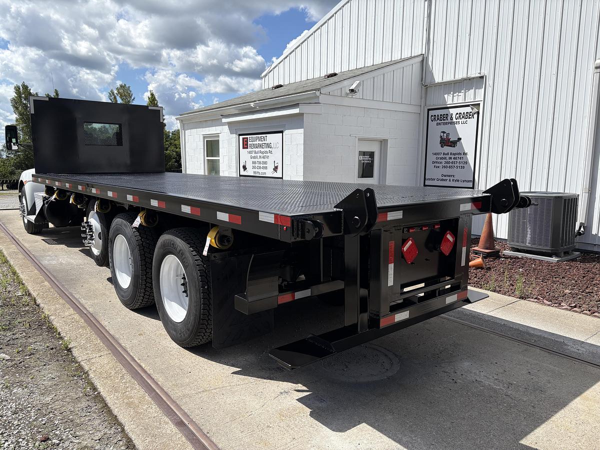 Used 2020 Kenworth T370 Flatbed Truck