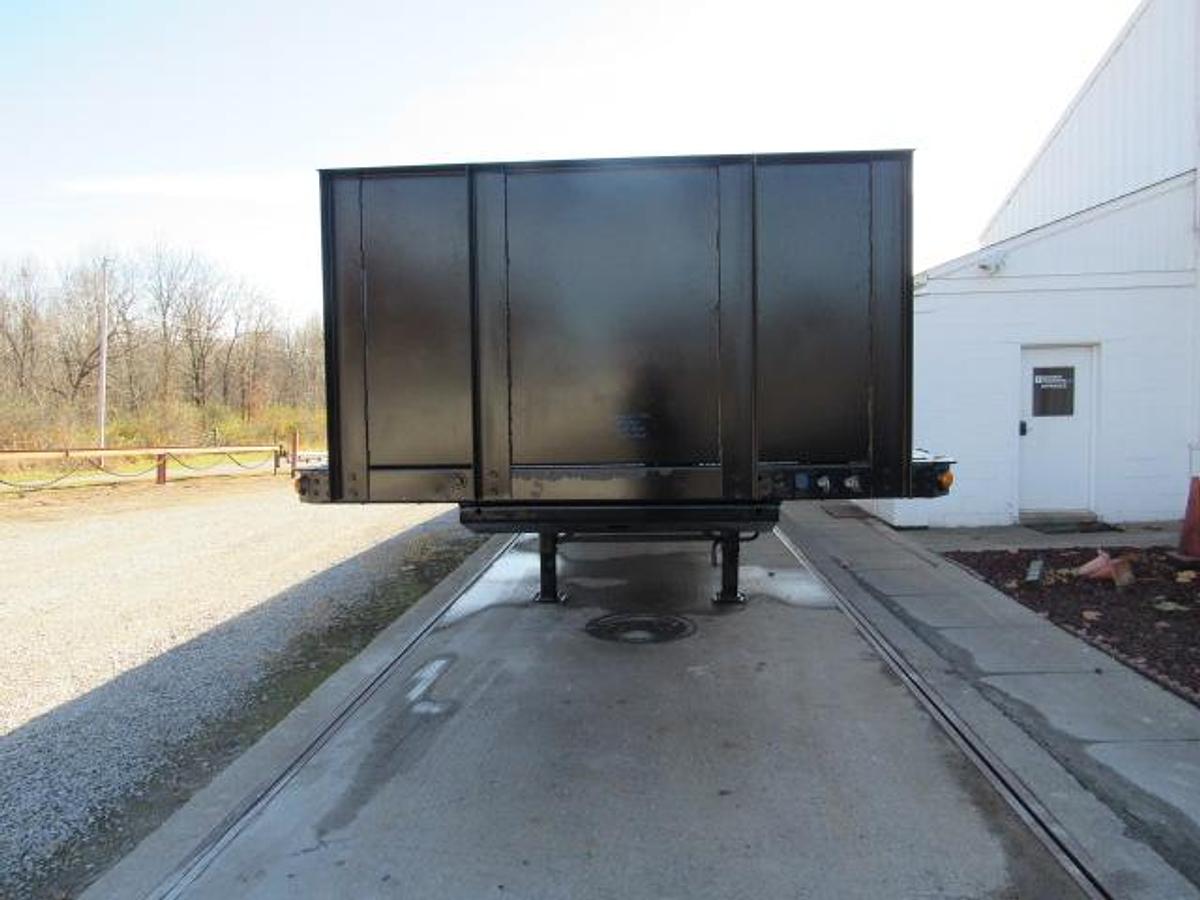 Used 2015 Utility 48' X 102 Princeton/Moffett Trailer
