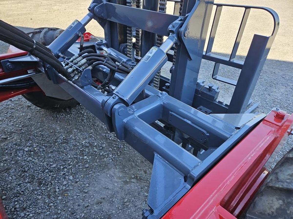 Used 2014 Moffett M55