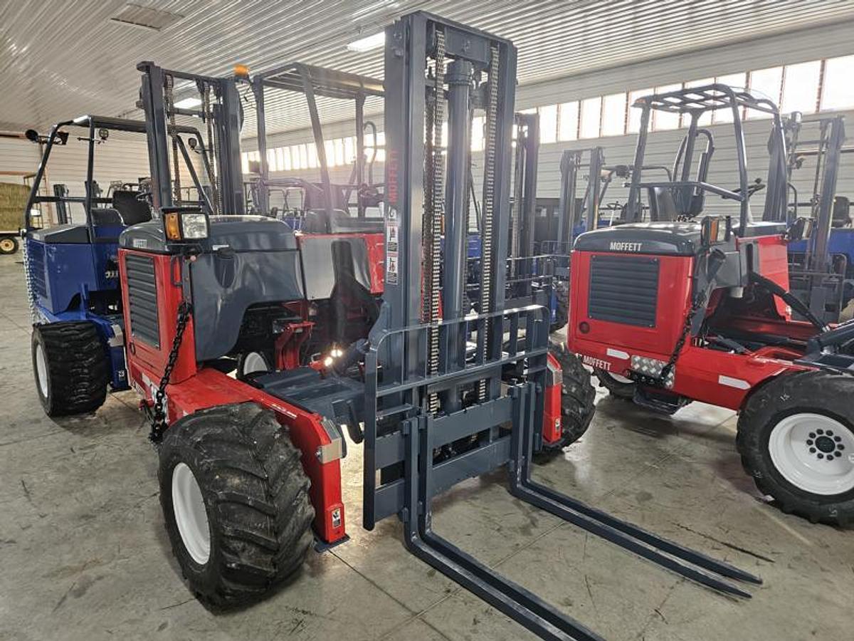 Used 2015 Moffett M8 55.3