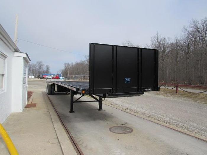 Used 2013 Utility 48' X 102 Princeton/Moffett Trailer