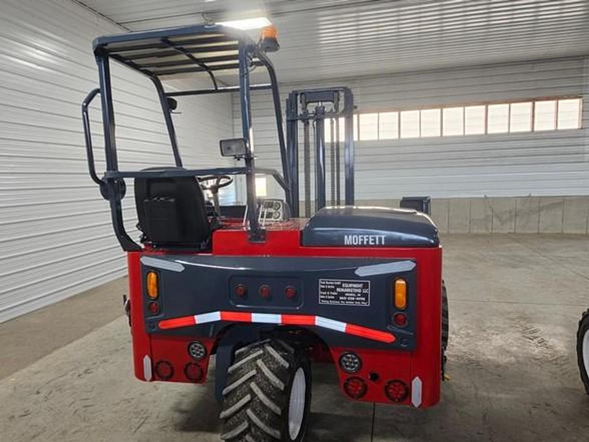 Used 2015 Moffett M8 70.3