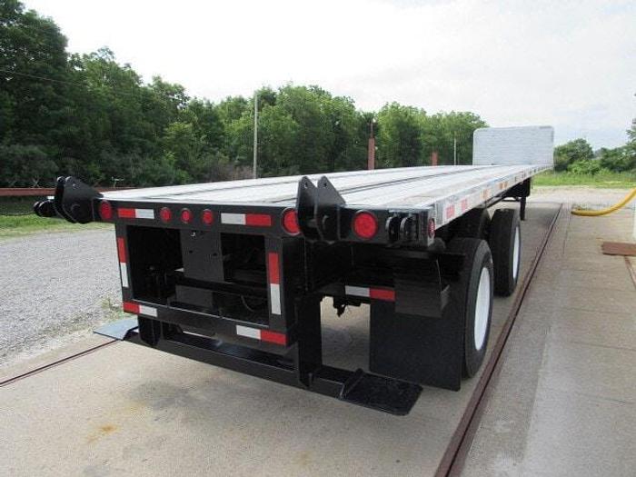Used 2012 Utility 48' X 102  Flatbed Princeton/Moffett Trailer