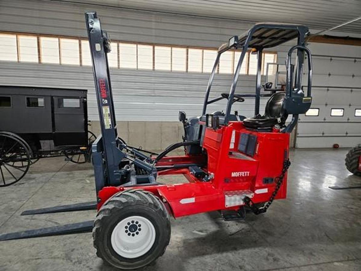 Used 2013 Moffett M70