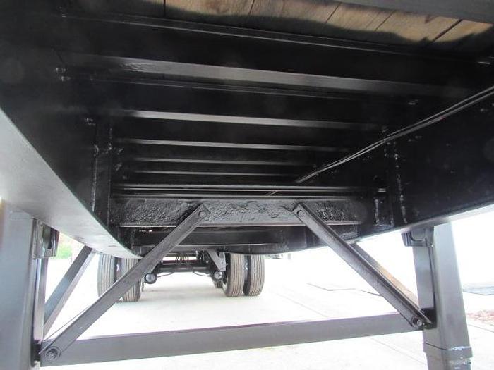Used 2013 Great Dane Trailers  36' 6" X 102" Flatbed Moffett Trailer