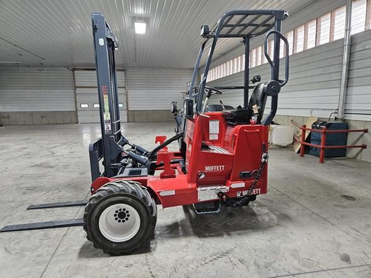 Used 2016 Moffett M8 55.3