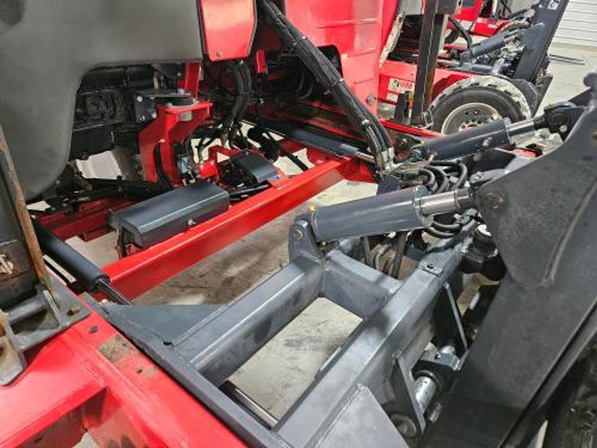 Used 2014 Moffett M8 55.4 4 Way