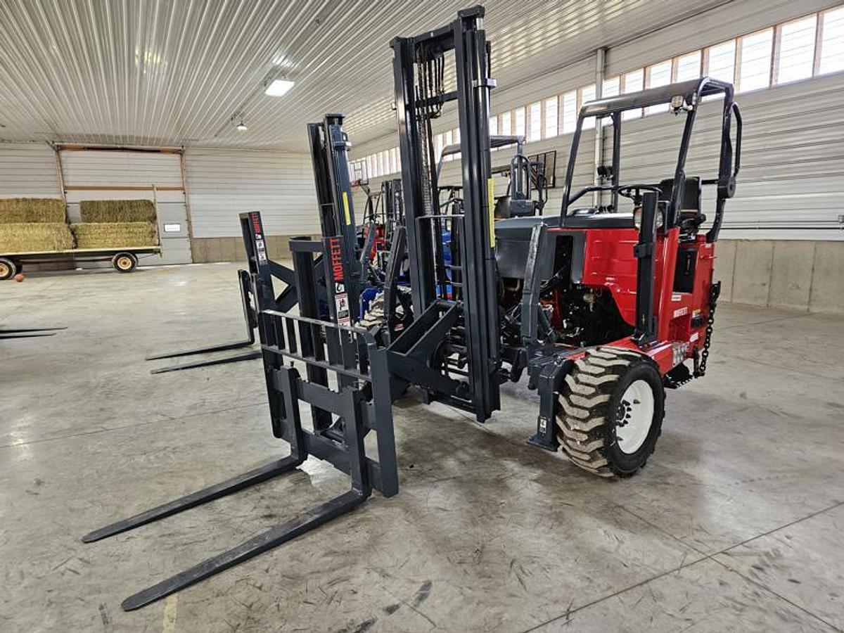 Used 2019  Moffett M5 50.4PNX  4 Way
