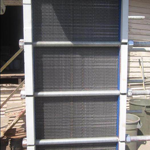 Used Heat Exchanger, Plate, 25 SF, S/st, Polaris, 150 PSI #S740012