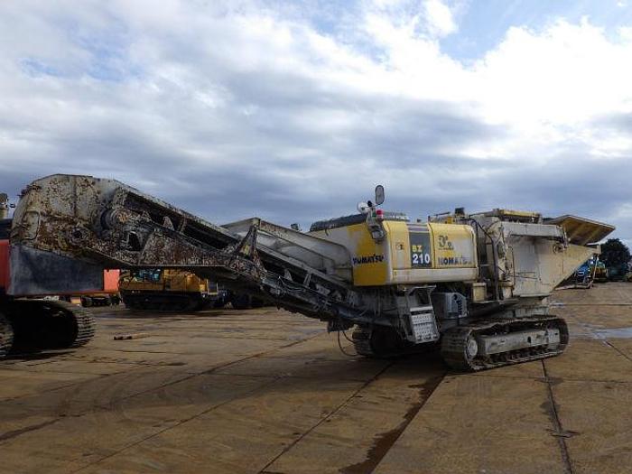 Used 2002 KOMATSU BZ210-1