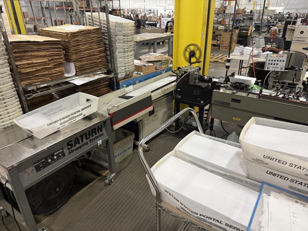 Used Mailcrafters Edge 9800 6 Station Mail Inserter