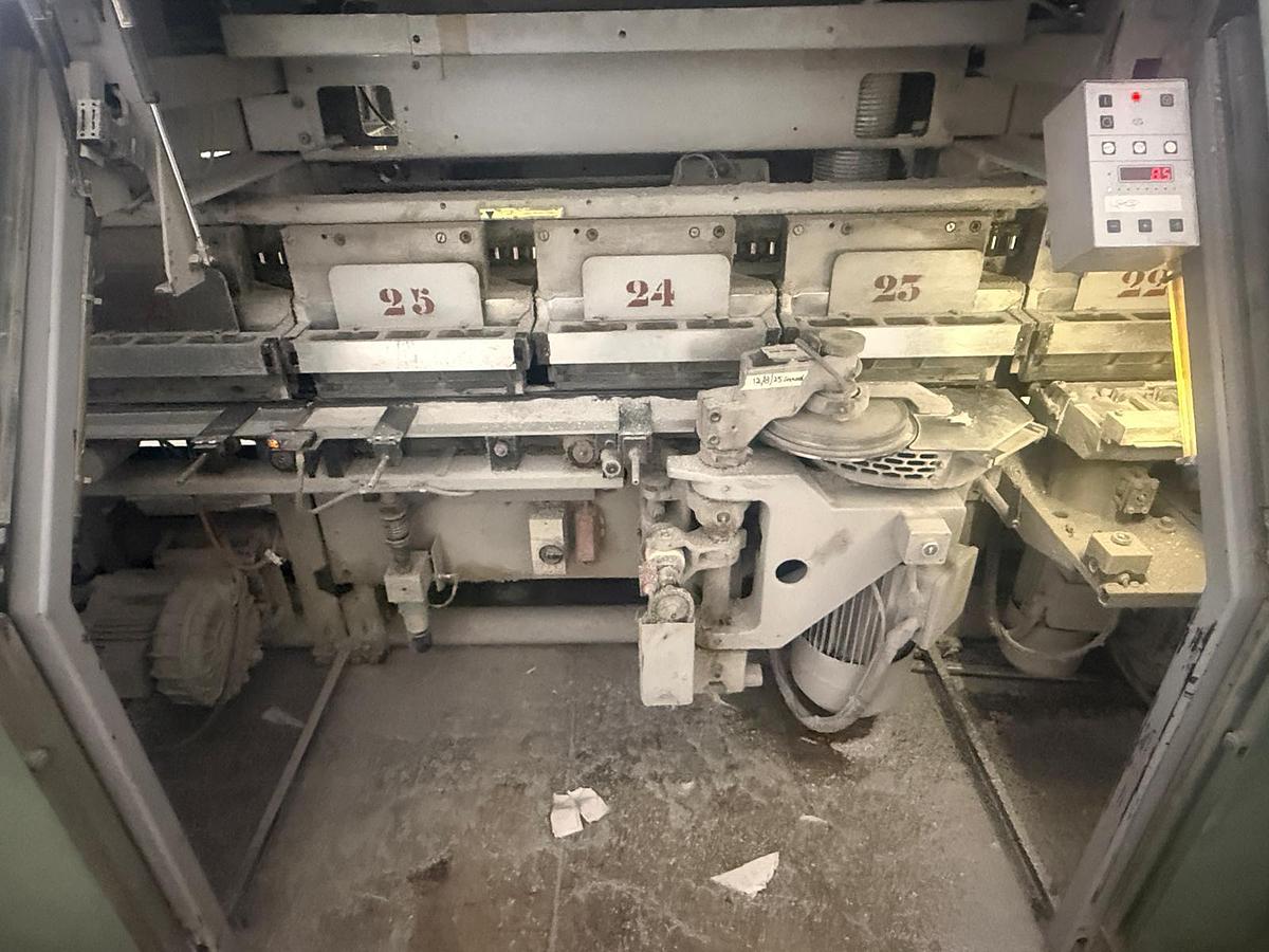 Used 2001 Muller Martini Corona C18 Perfect Binder