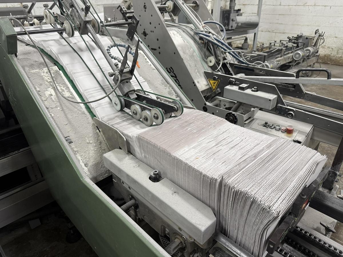 Used 2001 Muller Martini Corona C18 Perfect Binder