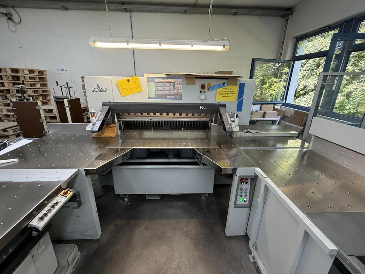 Used 2012 Polar 137 XT Autotrim Full Cutting Line