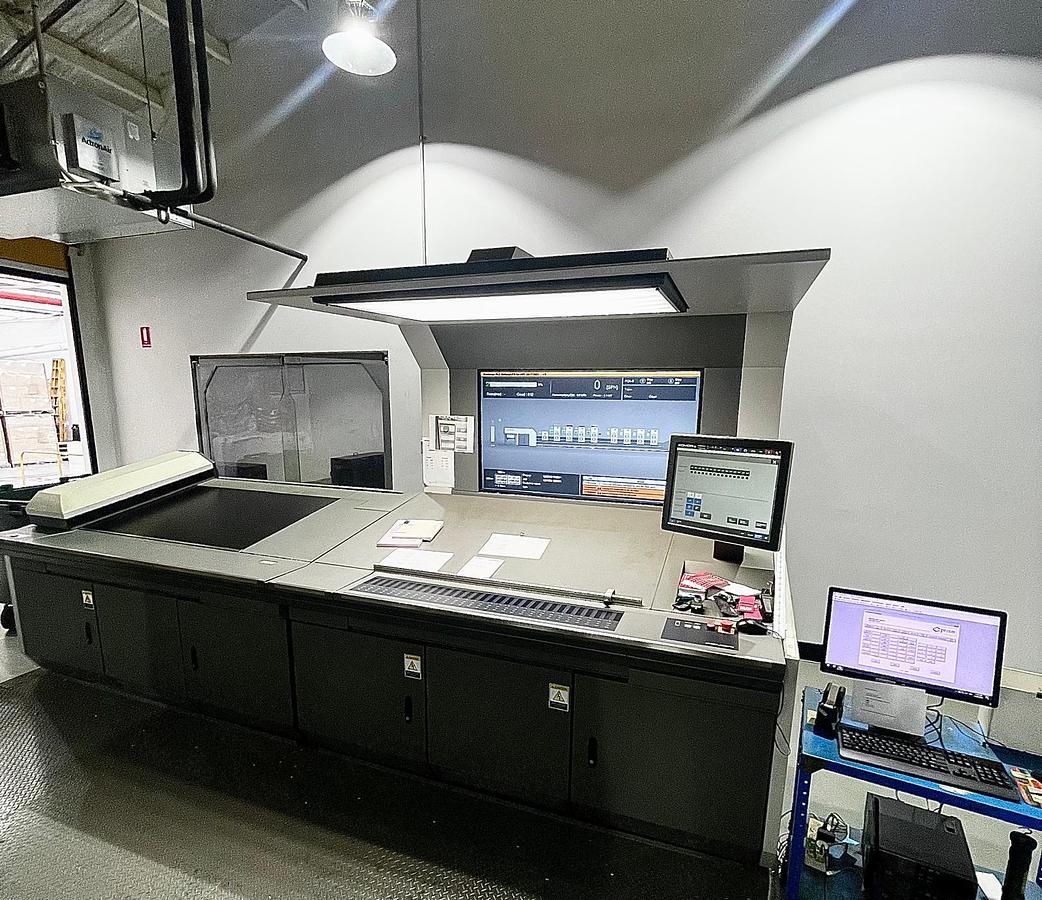 Used 2021 Komori GL 840P CX LED UV 8 Color Offset Press