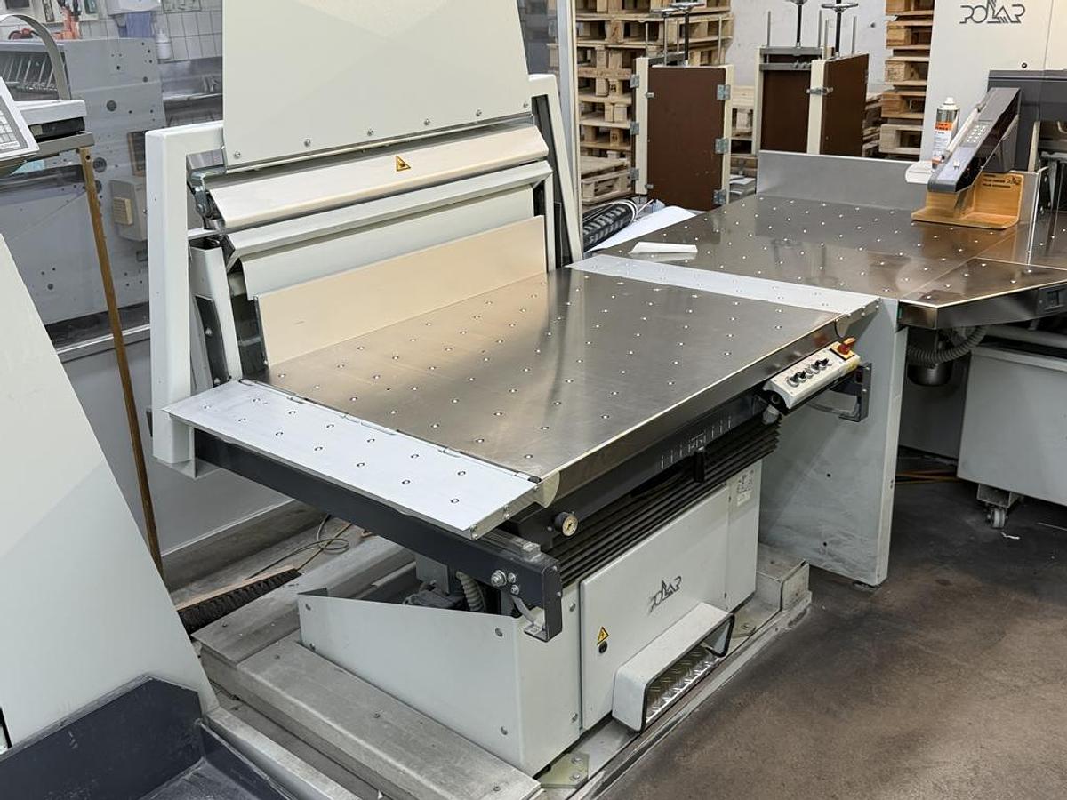 Used 2012 Polar 137 XT Autotrim Full Cutting Line