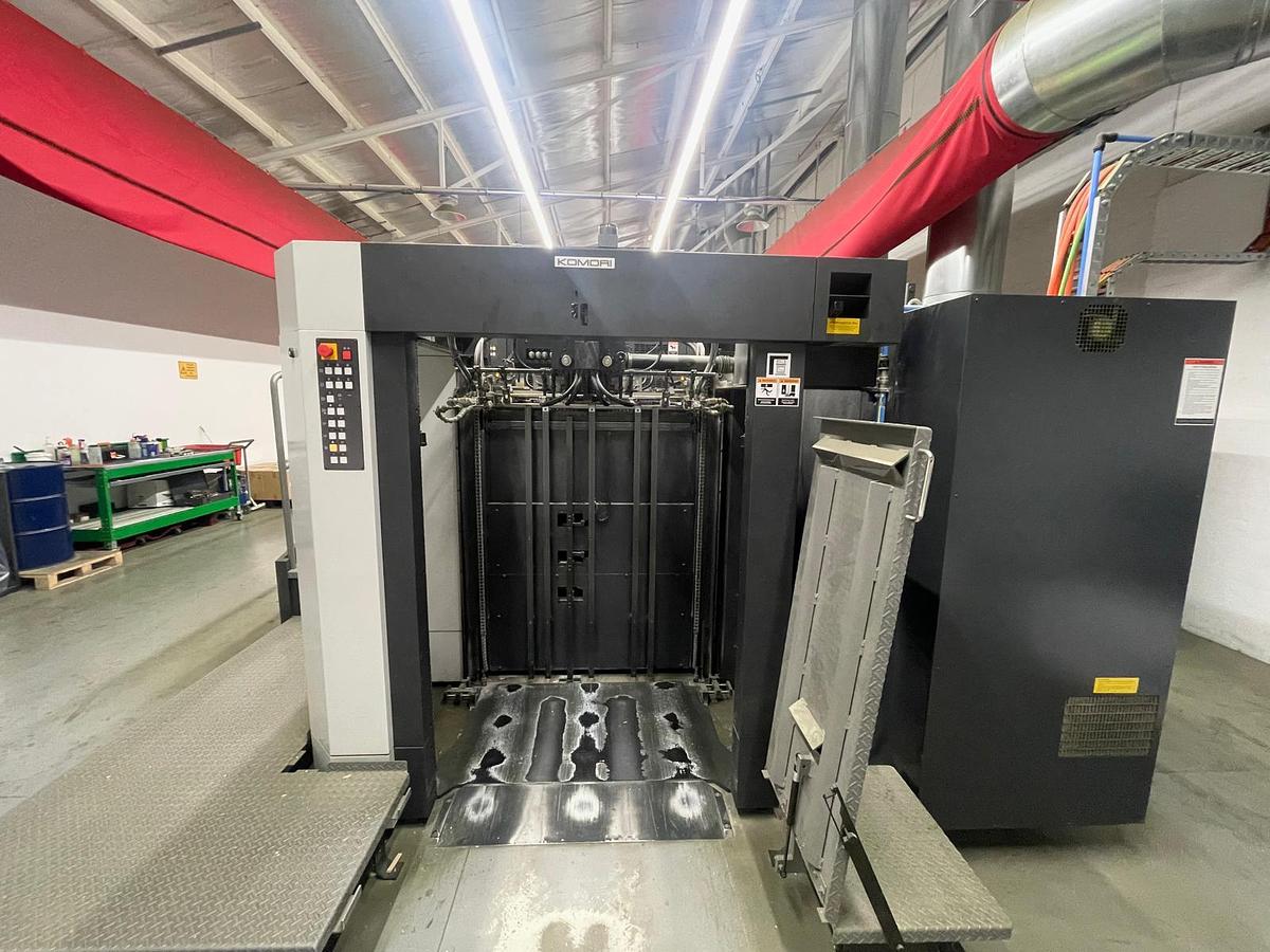 Used 2021 Komori GL 840P CX LED UV 8 Color Offset Press