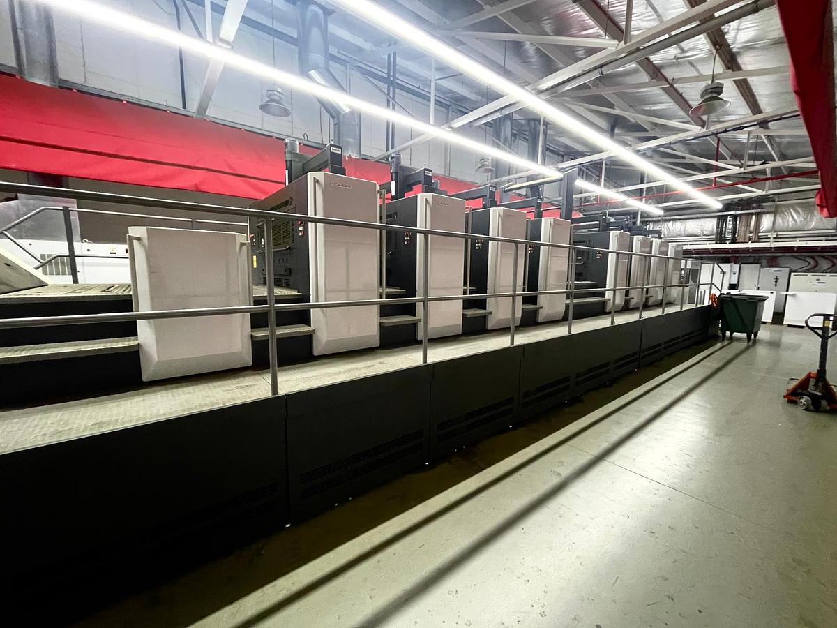 Used 2021 Komori GL 840P CX LED UV 8 Color Offset Press