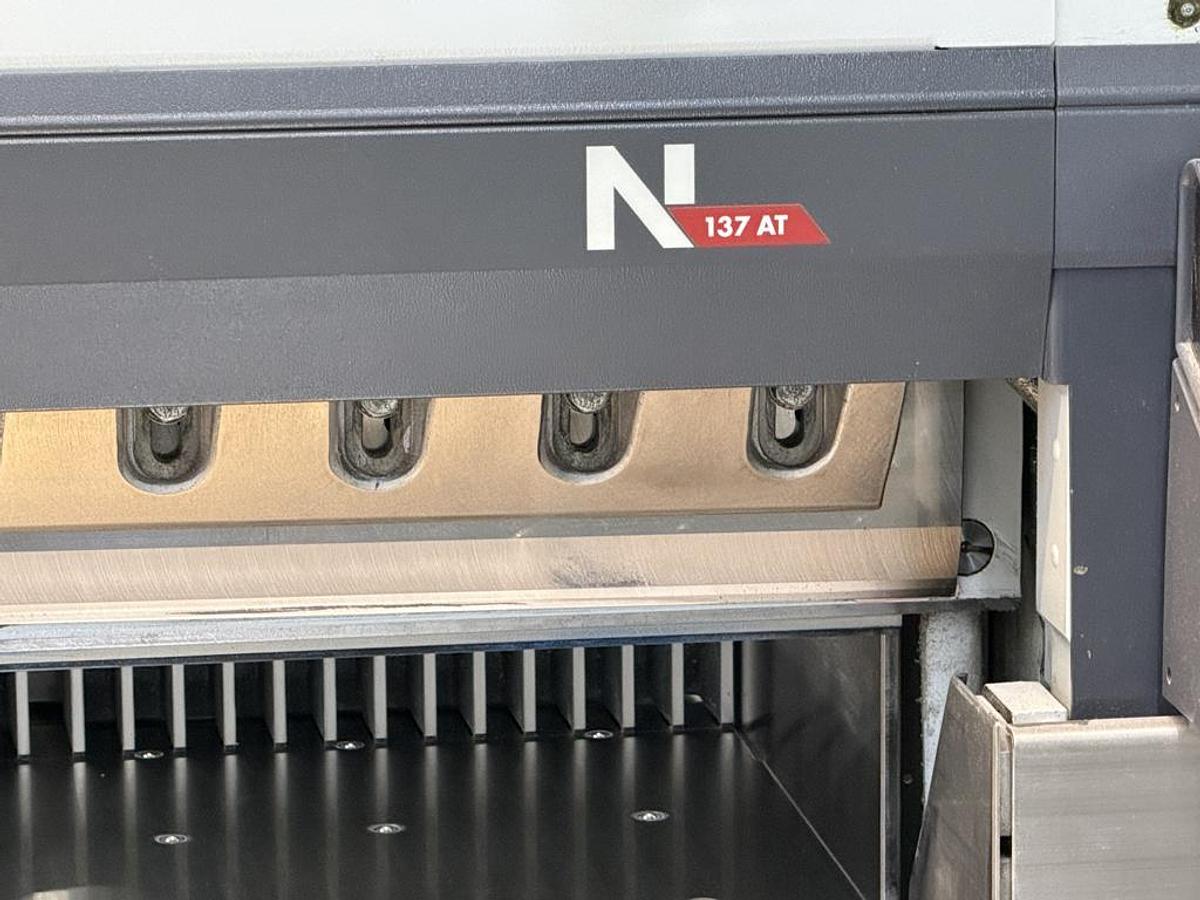 Used 2012 Polar 137 XT Autotrim Full Cutting Line