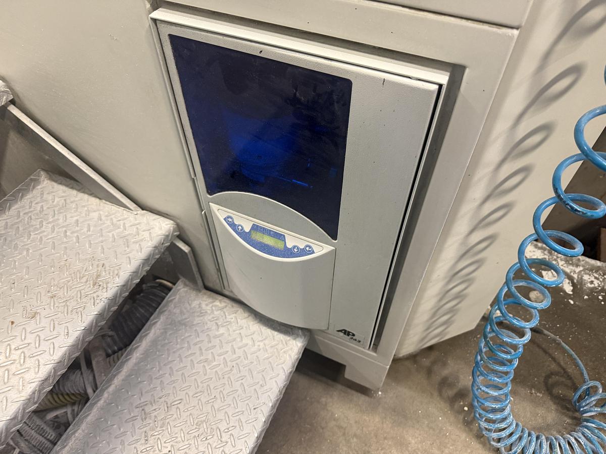 Used 2006 Komori LS640P+C