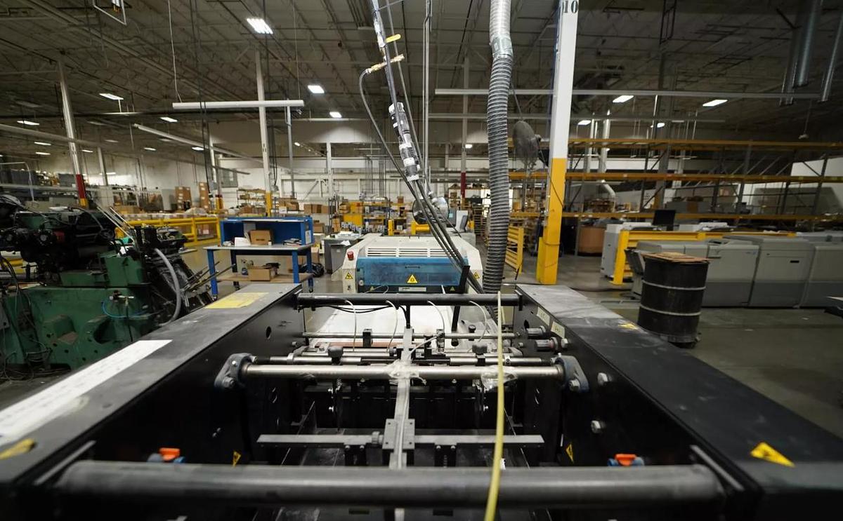 Used 2015 Kompac Kwik Koat 20" UV Coater