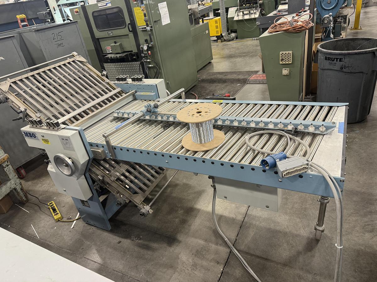 Used 2004 MBO B26 Continuous Feed 4/4 Folder w/ A76 Delivery