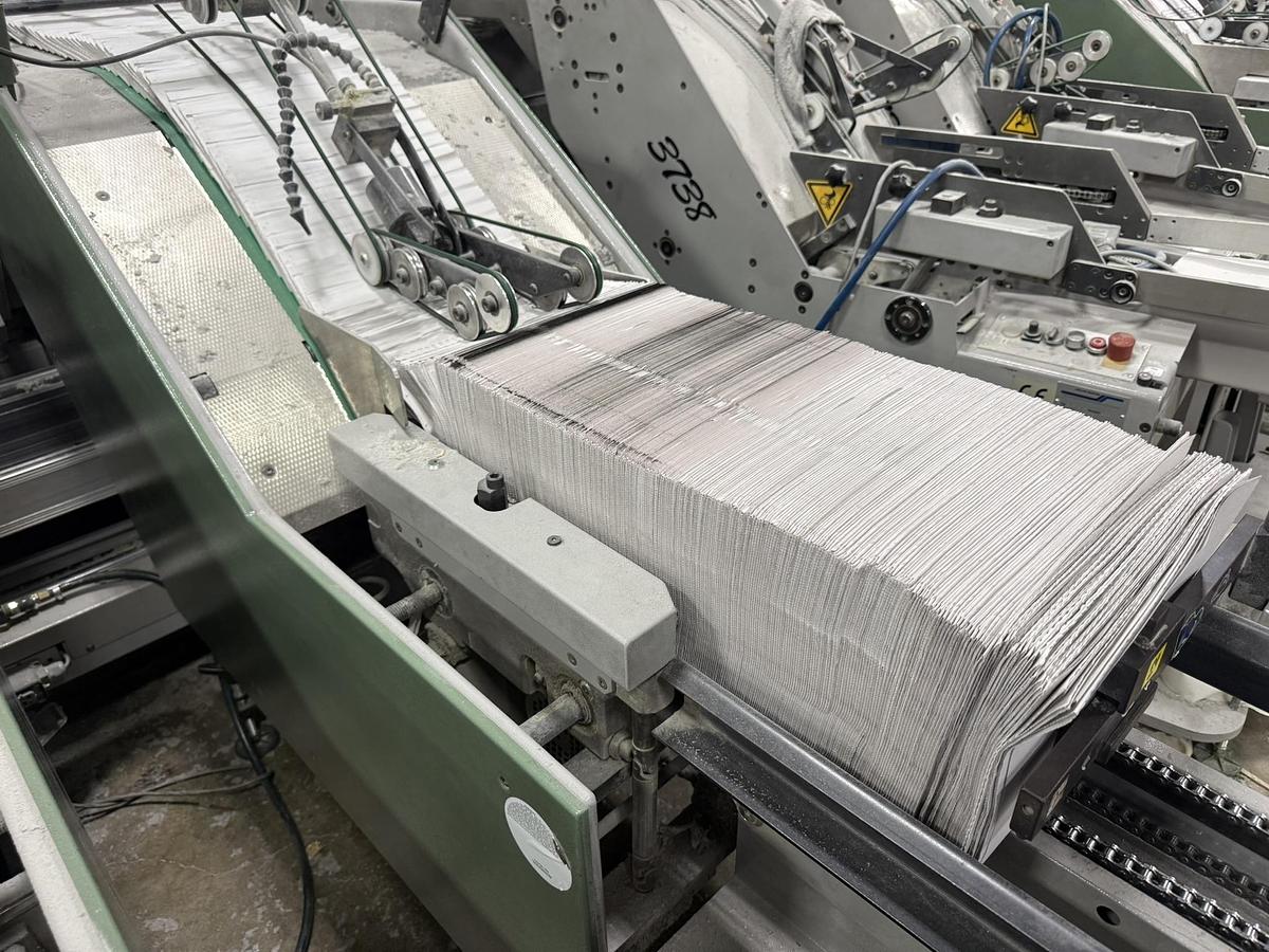 Used 2001 Muller Martini Corona C18 Perfect Binder