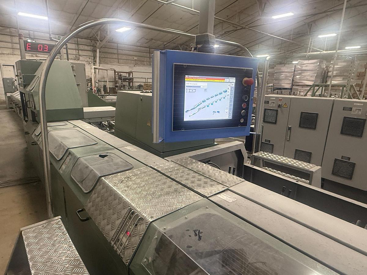 Used 2001 Muller Martini Corona C18 Perfect Binder