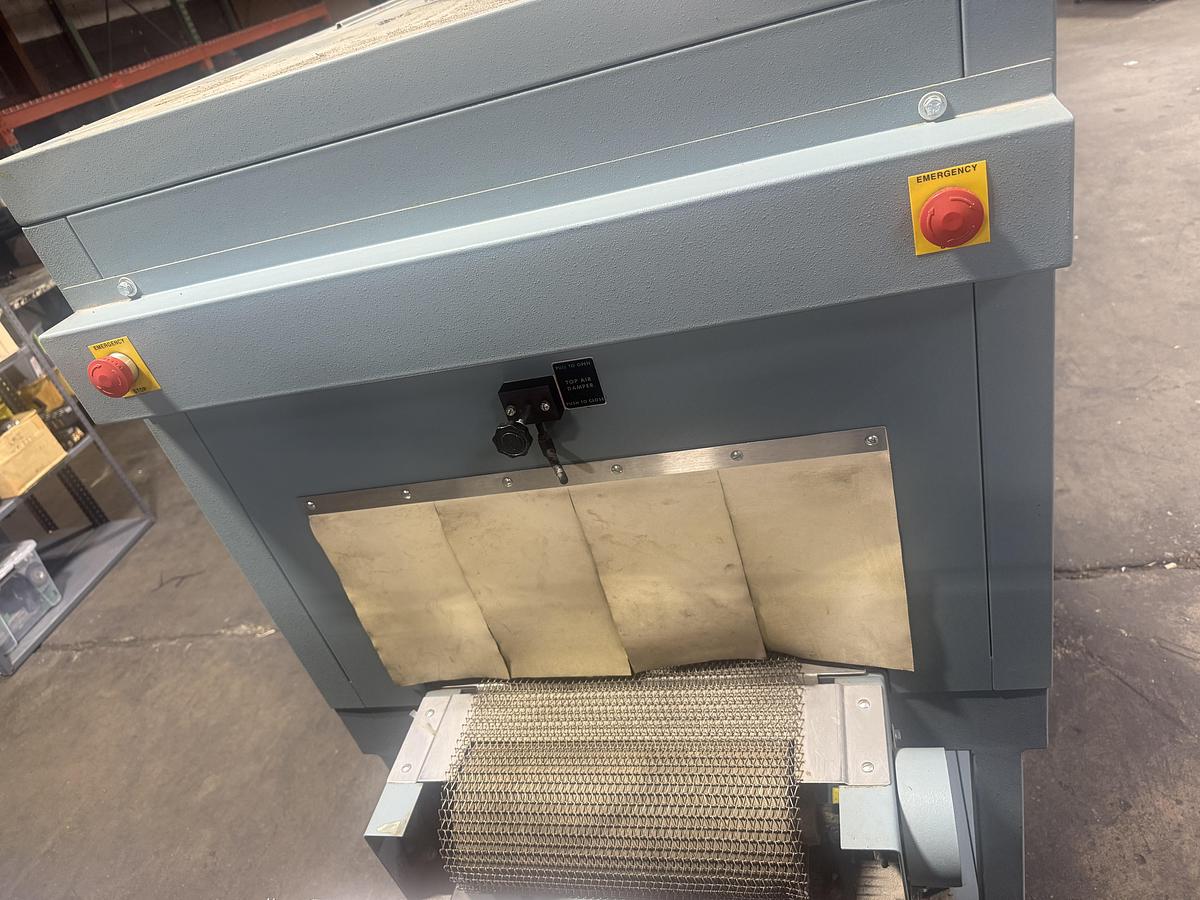 Used 2005 Shanklin F-4A Shrink Wrapper & T-71 Shrink Tunnel