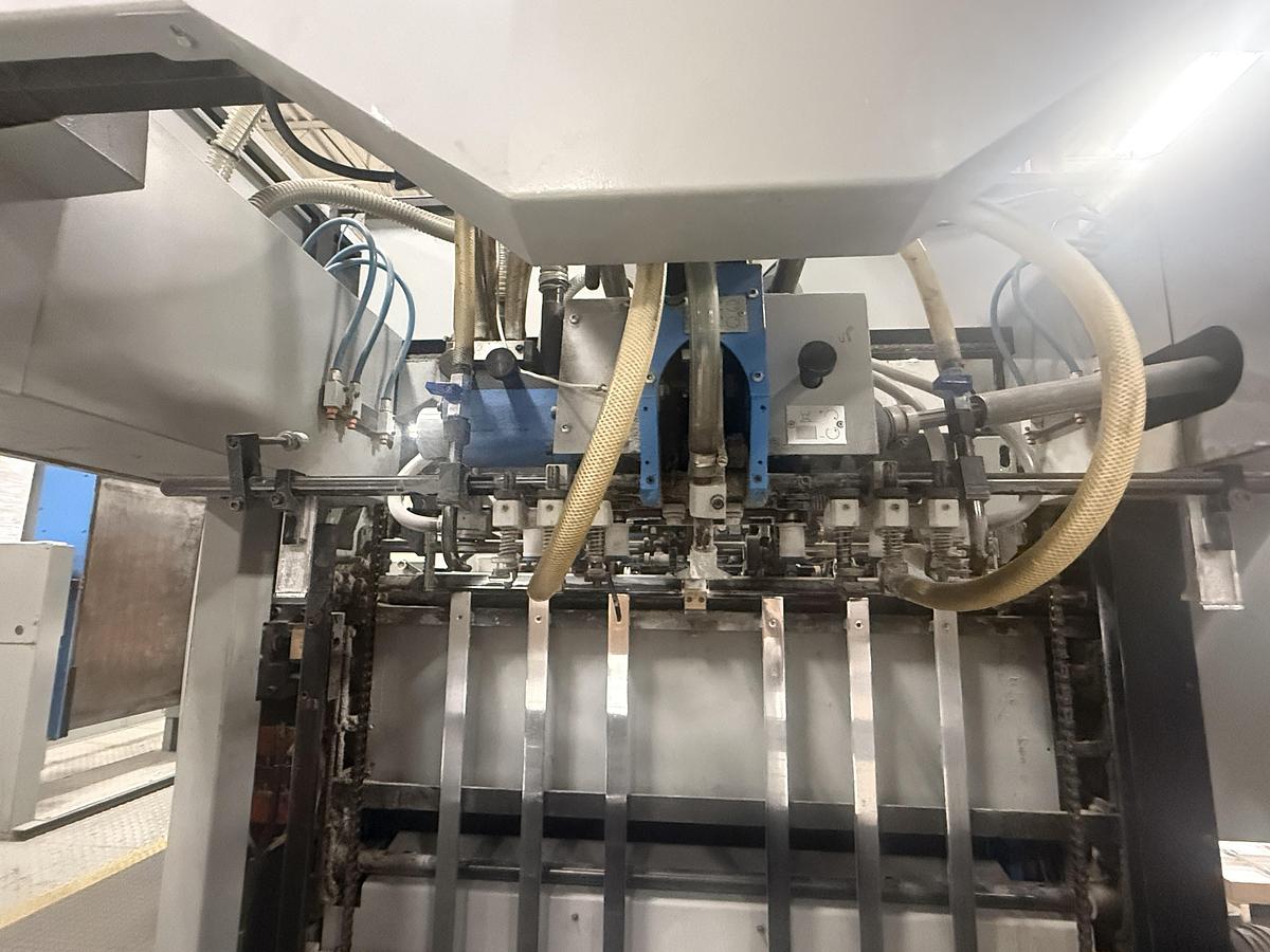 Used 2005 Iberica JRK-105 Automatic Die Cutter w/ Blanking