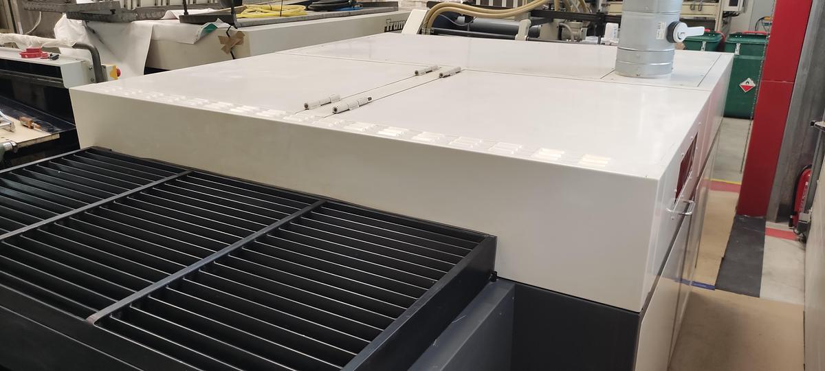 Used 2001 Sakurai MS102A Screen UV Coater