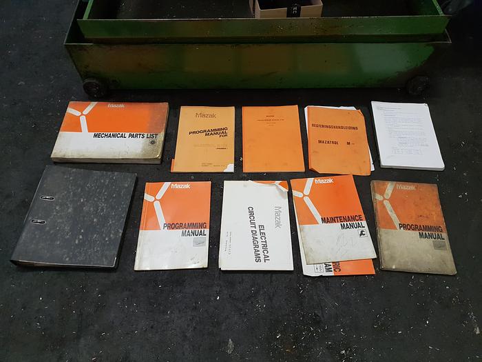 Gebruikt CNC machining center Mazak VQC 15/40