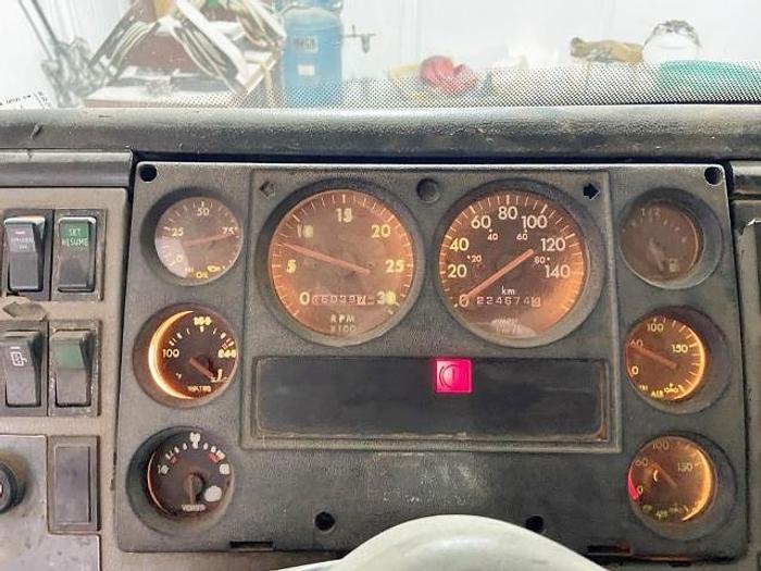Used 1998 Reimer 9 Yard Volumetric Mixer Truck