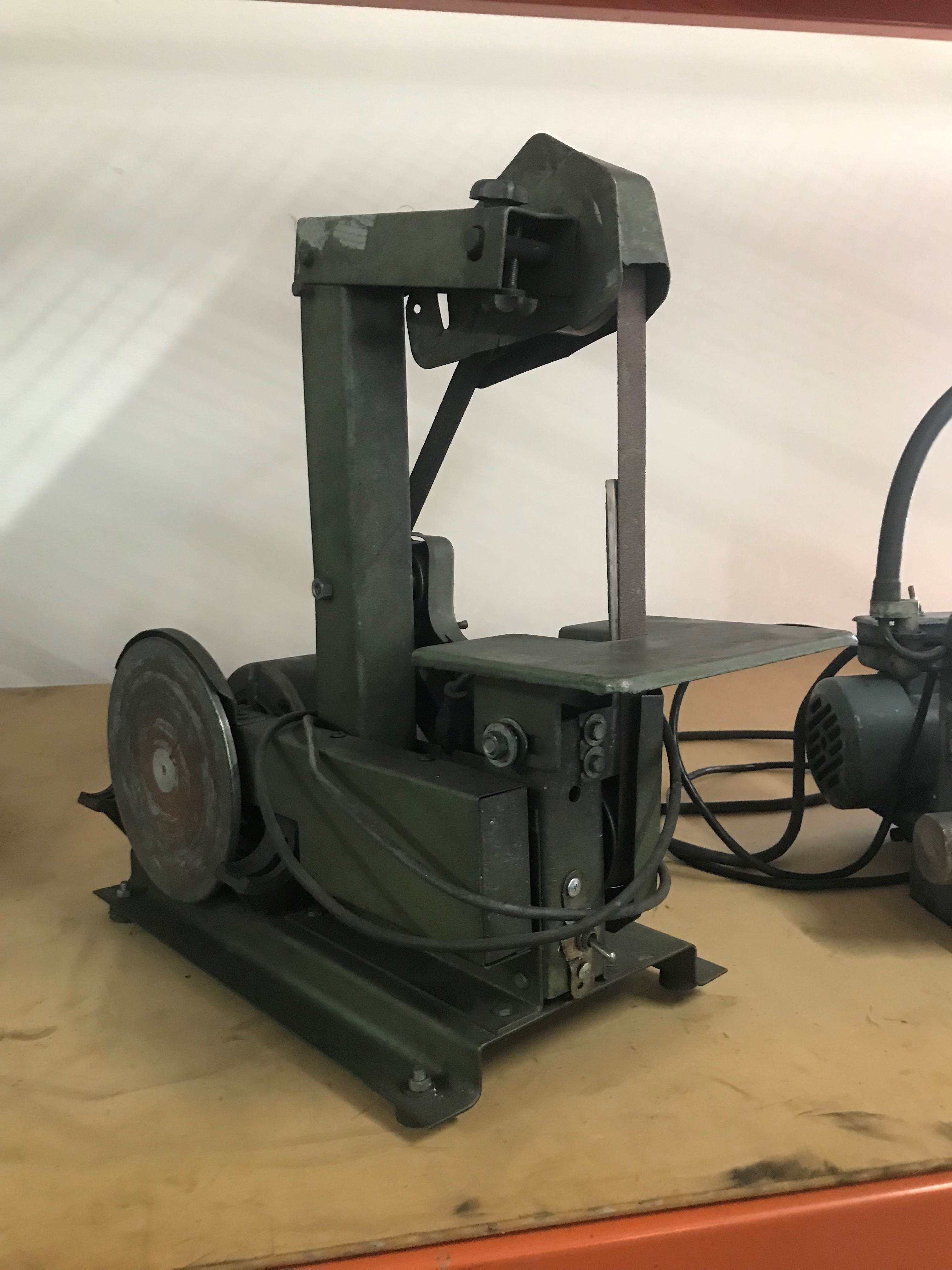 Used Dayton Belt & Disc Grinder 1" x 6" #6392 #2