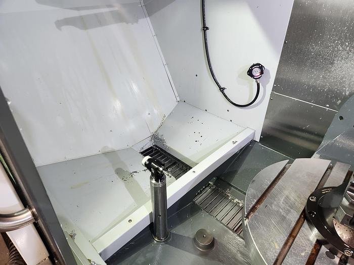 Used 2020 Haas UMC-1000SS