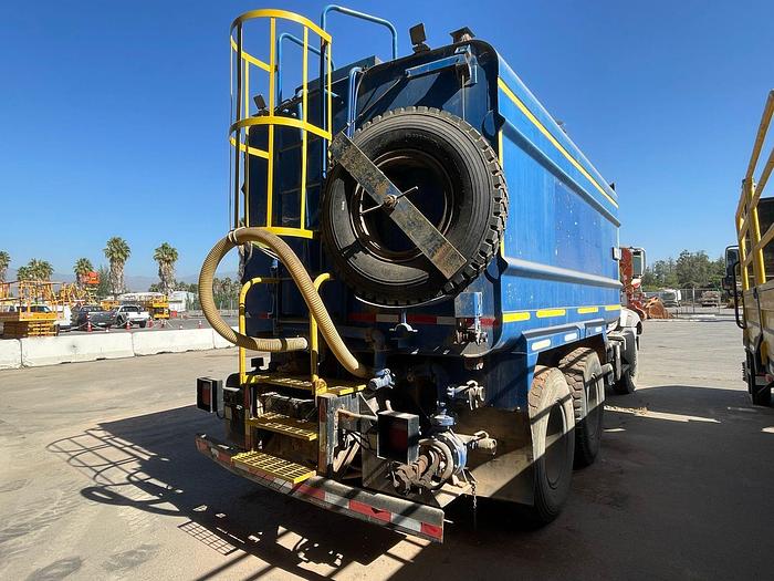 Used Camion Aljibe Mack