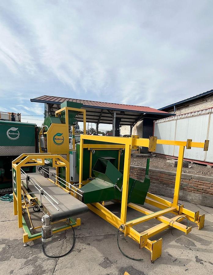 Used 2012 caravaggi  Rivo 280