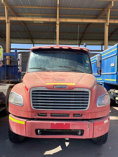 Used 2014 FREIGHTLINER M2106