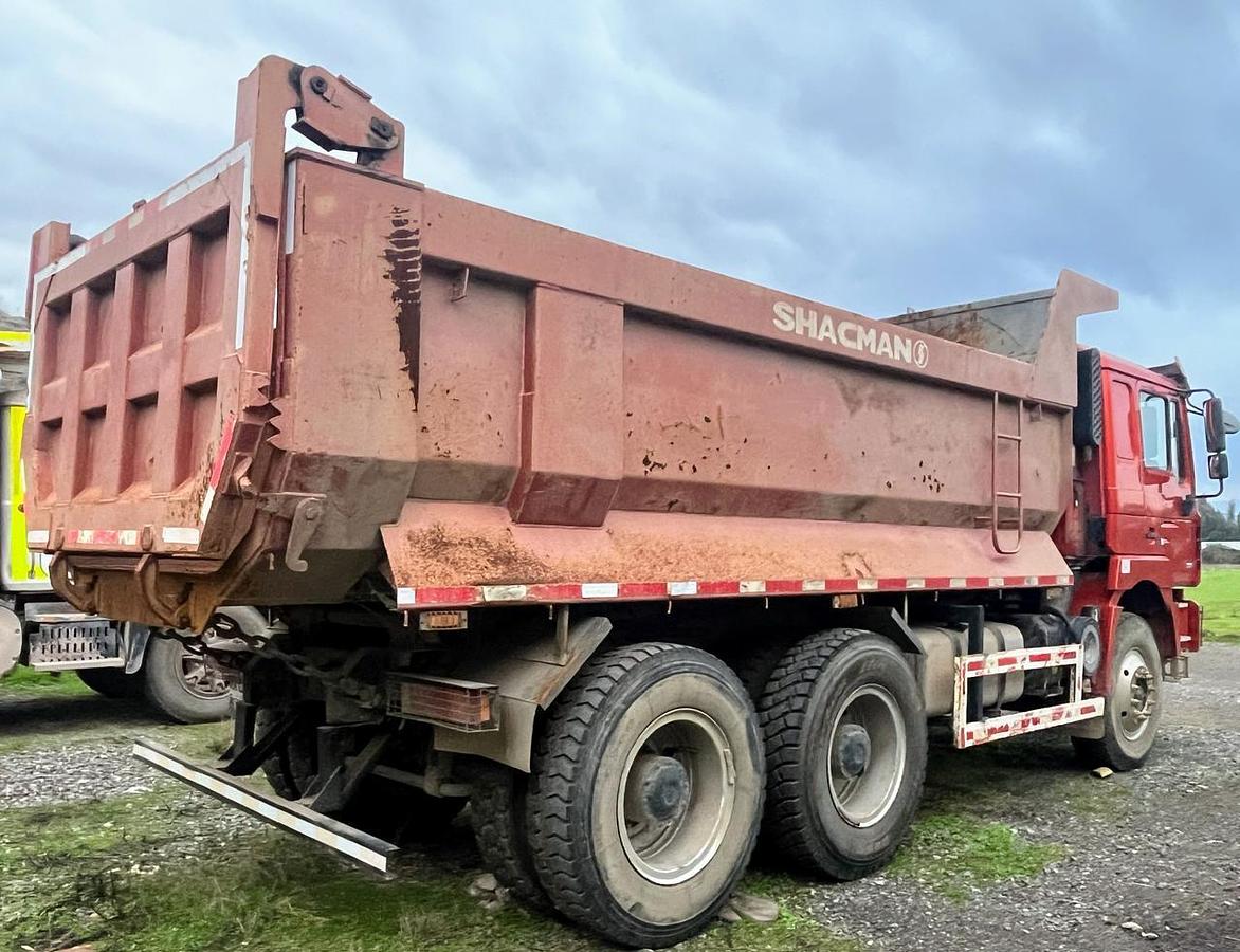Usado CAMION TOLVA SHACMAN F3000 6X4