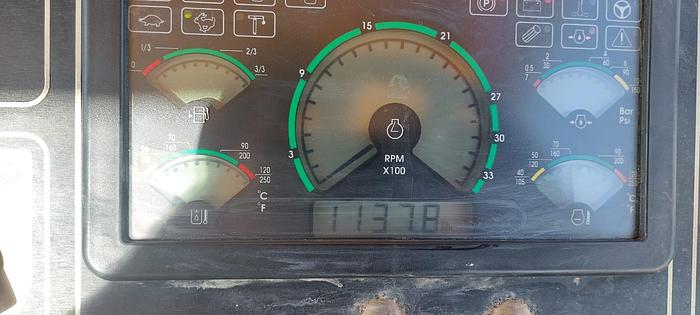 Usado FRESADORA DE CARRETERA BOMAG 1300/30