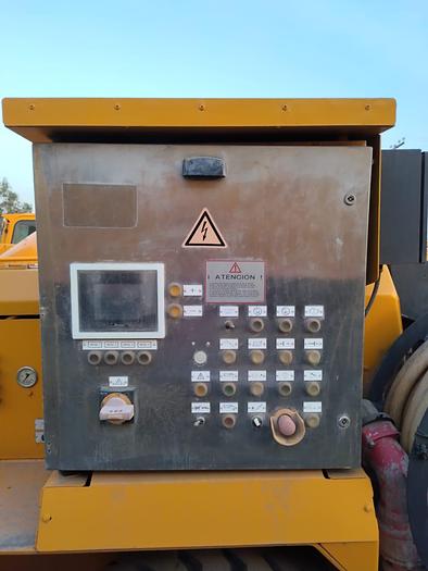 Usado 2010 PUTZMEISTER ROBOCHOC SPM407P