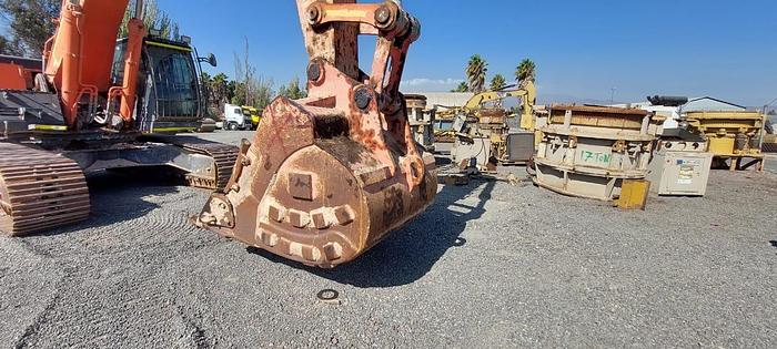 Usado 2016 HITACHI  ZAXIS 470 LC