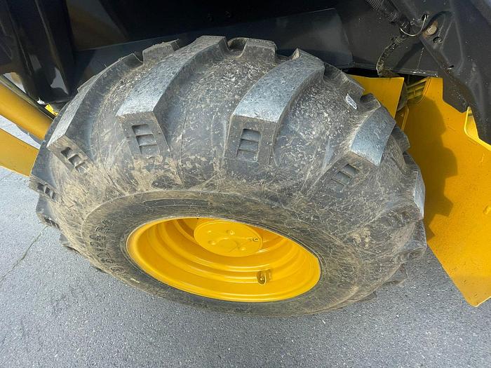 Usado 2021 JohnDeere 310L