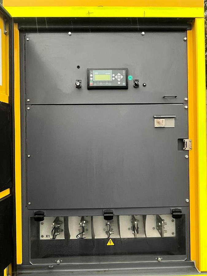 Usado Generador insonorizado Atlas Copco 500 KVA