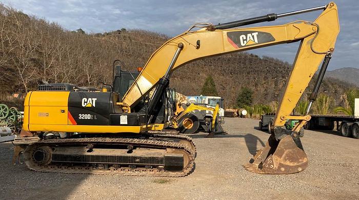 Usado 2018 CATERPILLAR 320D