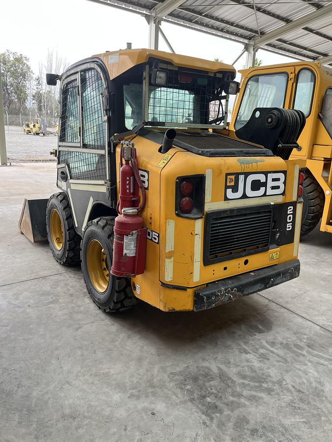 Usado Mini cargador JCB 205 año 2021